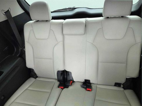 Used 2021 Kia Telluride EX w/ EX Premium Package FWD image 10