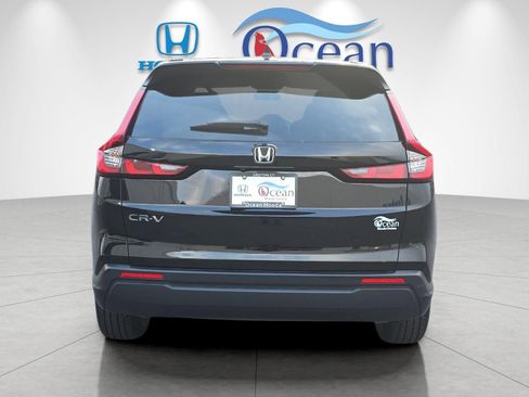 Used 2025 Honda CR-V EX image 4