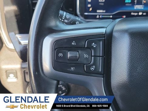 Certified 2025 Chevrolet Silverado 1500 LT AWD/4WD image 32
