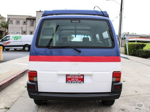 Used 1997 Volkswagen Eurovan Camper FWD image 10