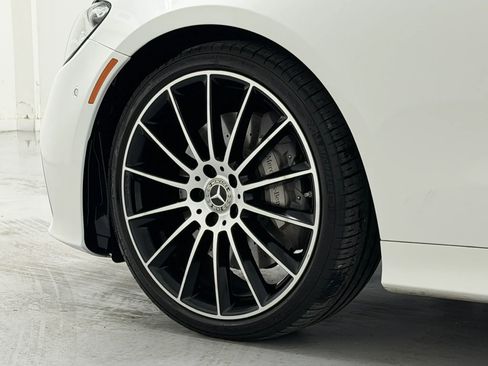 Used 2022 Mercedes-Benz E 450 Coupe image 41