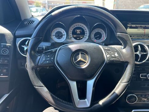 Used 2015 Mercedes-Benz GLK 350 2WD image 22
