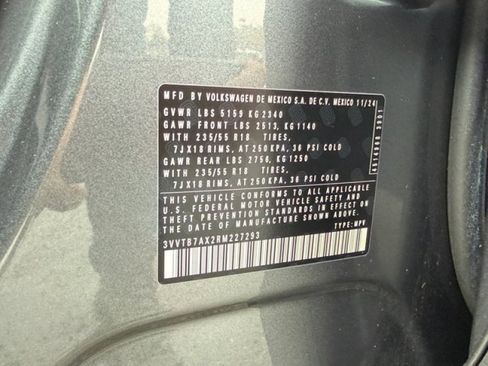 Used 2024 Volkswagen Tiguan Wolfsburg Edition image 24