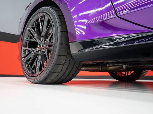 Used 2018 Chevrolet Camaro ZL1 RWD image 59