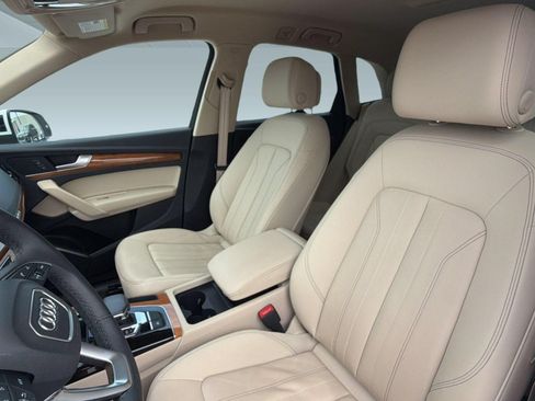 Certified 2023 Audi Q5 Premium w/ Convenience Package AWD/4WD image 27