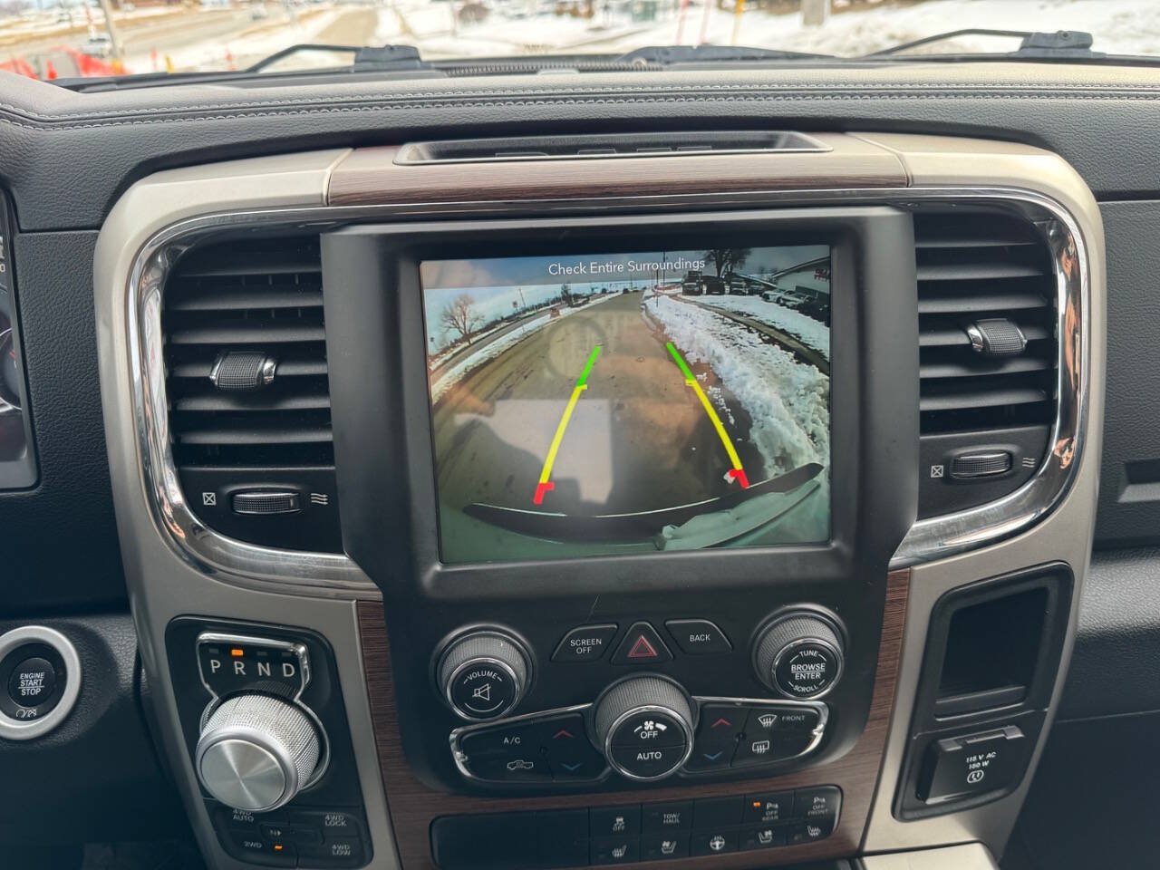 Used 2018 RAM 1500 Laramie w/ Convenience Group AWD/4WD image 16