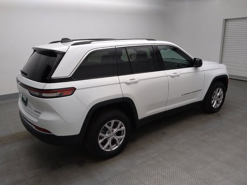 Used 2022 Jeep Grand Cherokee Limited AWD/4WD image 11