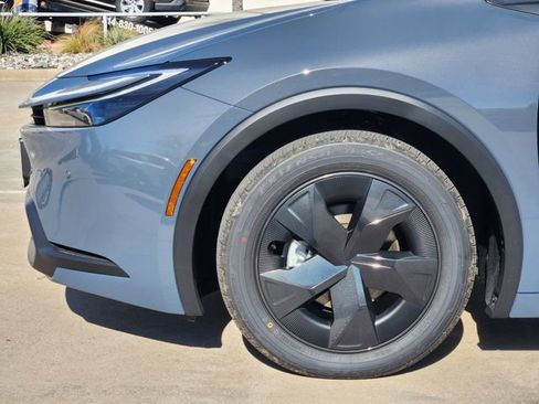 New 2026 Toyota Prius LE image 5