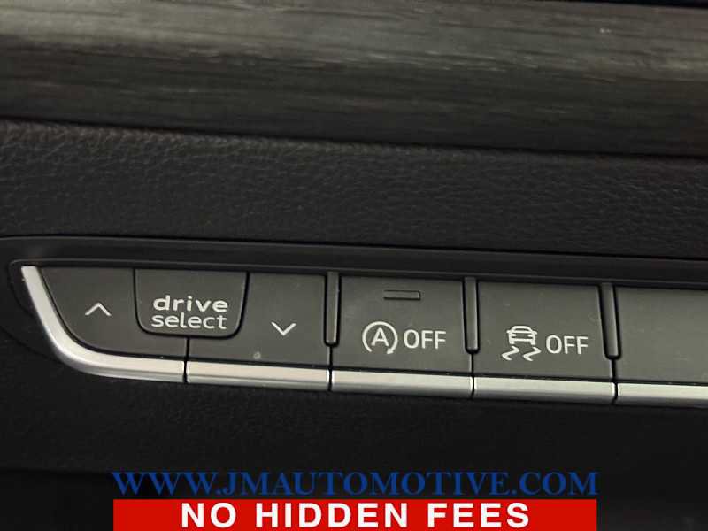 Used 2021 Audi A4 2.0T Premium w/ Convenience Package AWD/4WD image 31