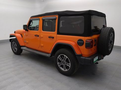 Used 2018 Jeep Wrangler Unlimited Sahara image 3