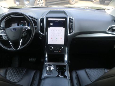 Used 2024 Ford Edge Titanium AWD/4WD image 16