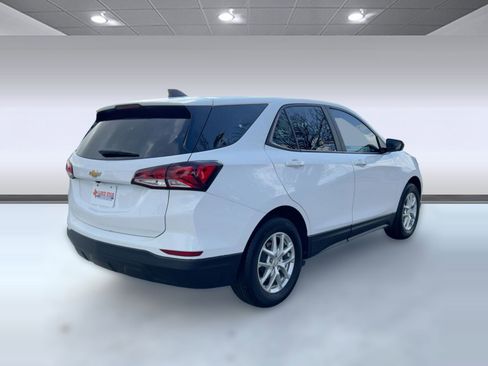 Certified 2023 Chevrolet Equinox LS w/ LS Convenience Package image 9