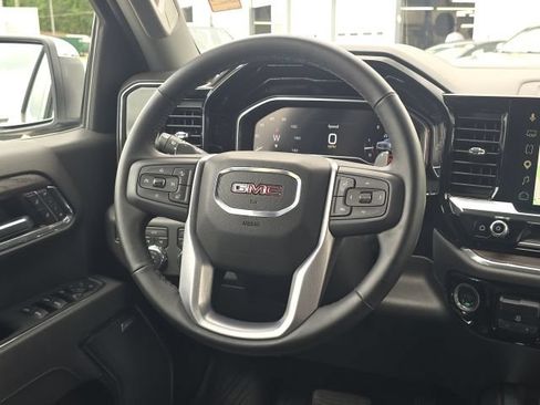 Used 2025 GMC Sierra 1500 SLT w/ SLT Premium Package AWD/4WD image 40