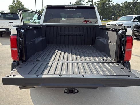 Used 2026 Toyota Tacoma SR AWD/4WD image 21