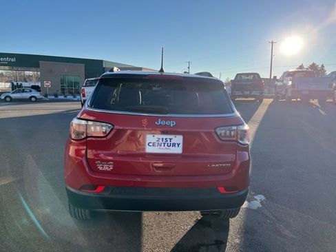 Used 2018 Jeep Compass Limited w/ Navigation Group AWD/4WD image 10