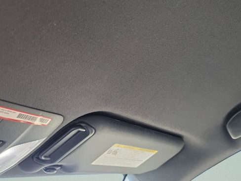 Used 2021 Toyota Corolla SE image 28