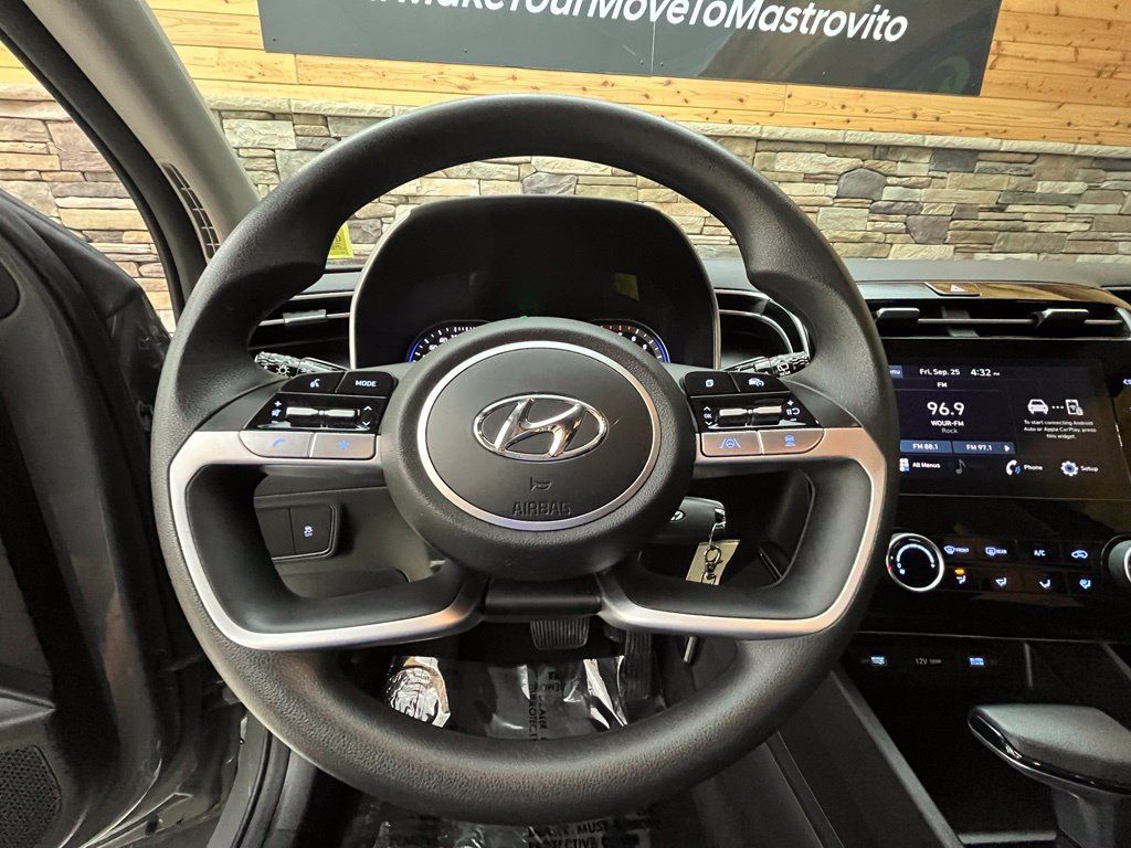 Used 2024 Hyundai Tucson SE AWD/4WD image 25