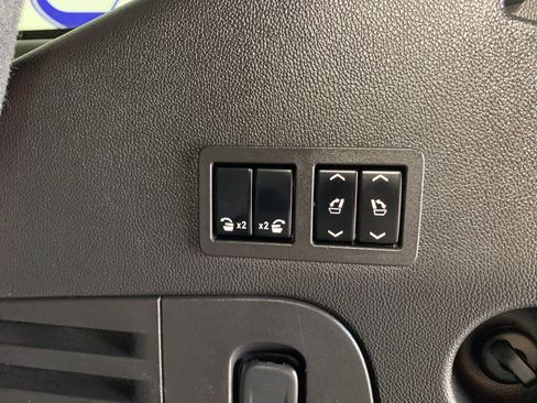 Used 2016 Cadillac Escalade Premium AWD/4WD image 35