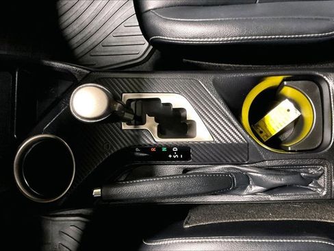 Used 2015 Toyota RAV4 Limited w/ Technology Package image 41