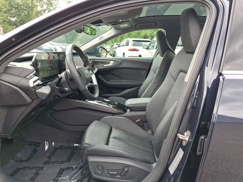 Used 2025 Audi A5 2.0T Premium Plus w/ Premium Plus AWD/4WD image 17
