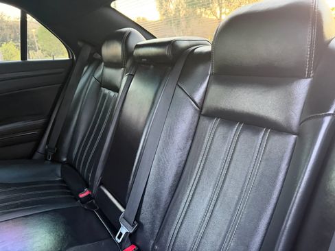 Used 2013 Chrysler 300 S AWD/4WD image 18