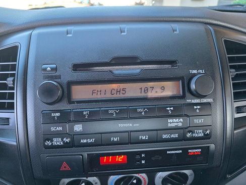 Used 2009 Toyota Tacoma 2WD Regular Cab image 11