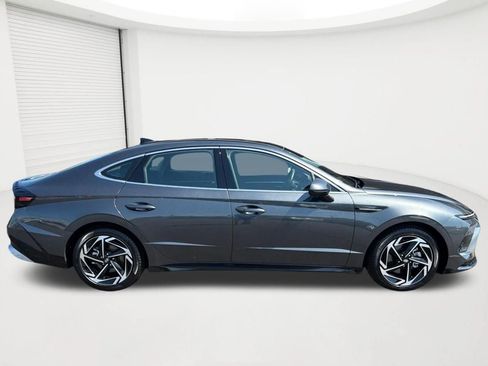 Certified 2026 Hyundai Sonata SEL AWD/4WD image 4