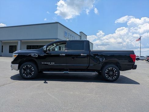 Used 2016 Nissan Titan SV AWD/4WD image 7