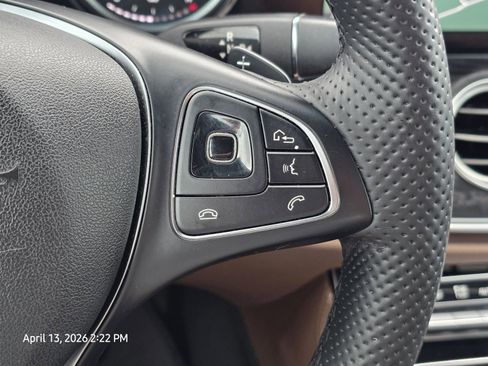 Used 2017 Mercedes-Benz E 300 image 25