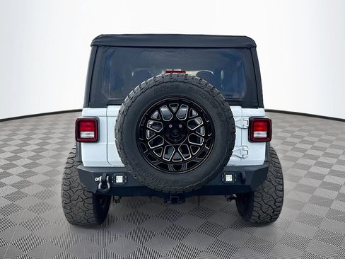 Used 2021 Jeep Wrangler Rubicon image 7