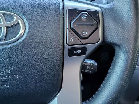 Used 2019 Toyota 4Runner SR5 Premium image 26