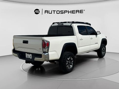 Used 2020 Toyota Tacoma TRD Off-Road image 8