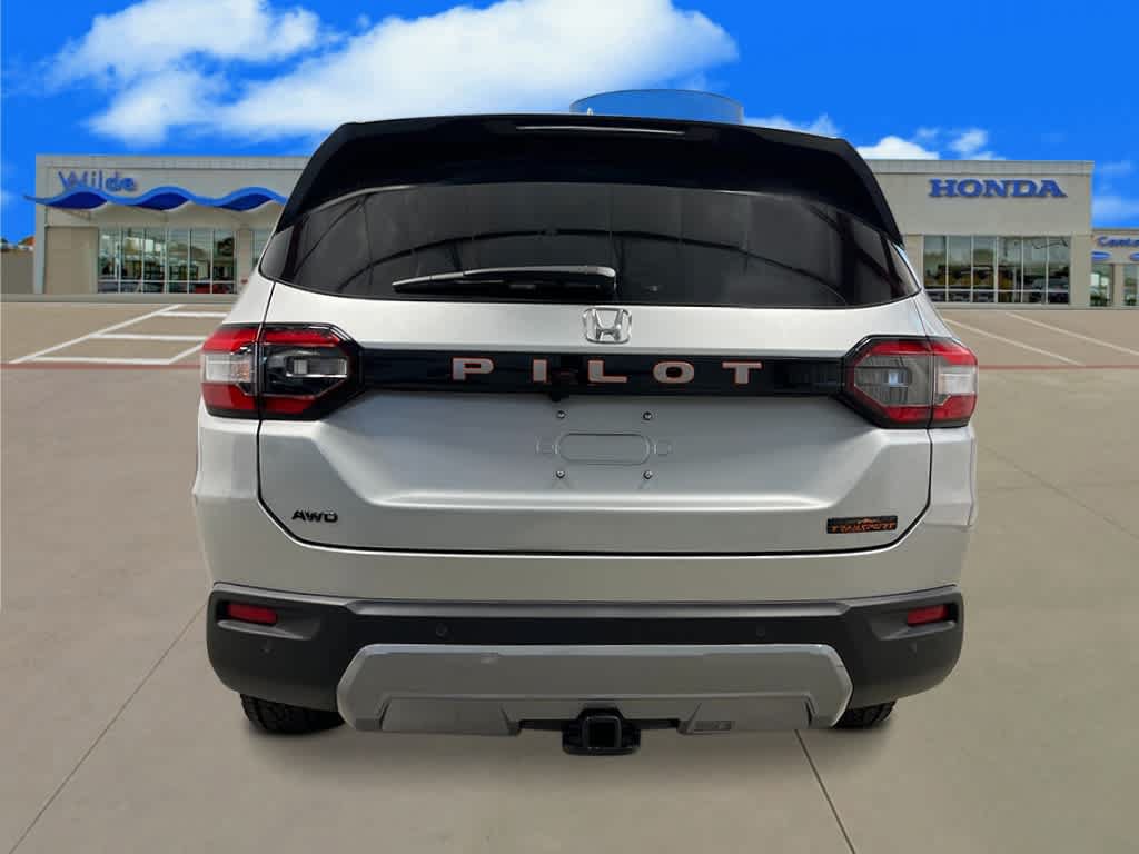 New 2026 Honda Pilot TrailSport image 4