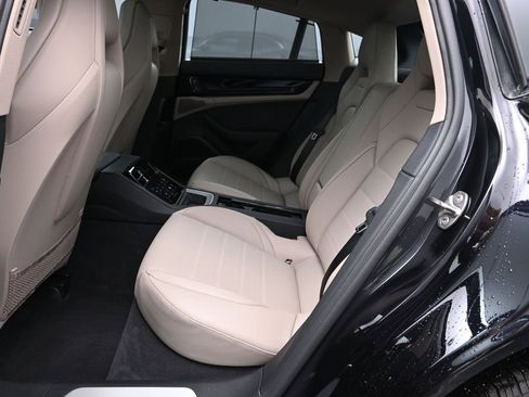 New 2025 Porsche Panamera image 16