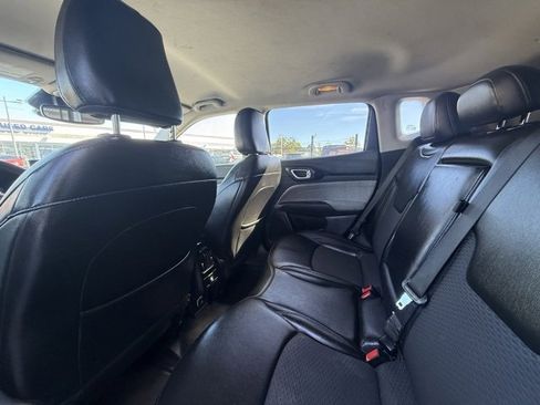 Used 2022 Jeep Compass Latitude image 22