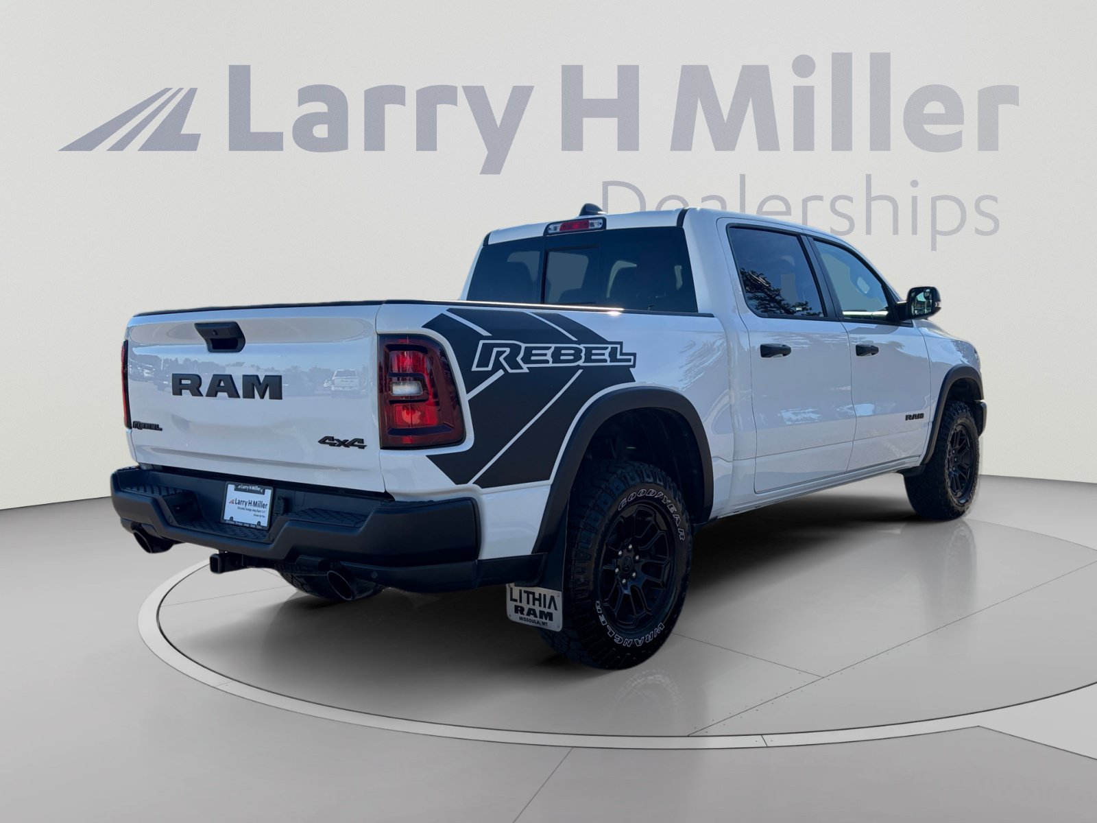 Used 2025 RAM 1500 Rebel w/ Rebel Level 1 Equipment Group AWD/4WD image 6