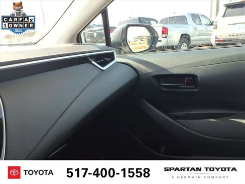 Used 2025 Toyota Corolla LE image 22