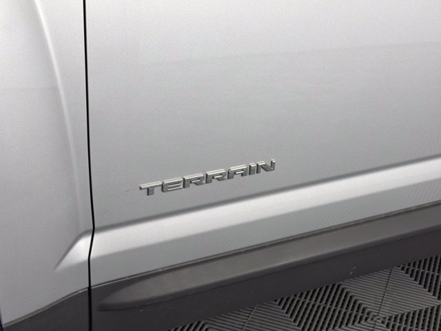 Used 2017 GMC Terrain SLE FWD image 12