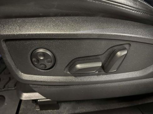 Used 2023 Audi Q5 2.0T Premium Plus w/ Premium Plus Package image 17