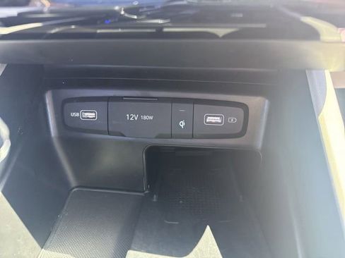 Used 2023 Hyundai Tucson SEL FWD image 18