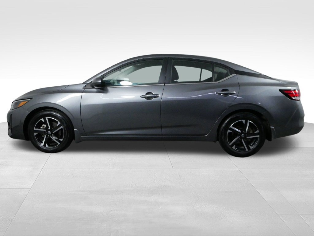 Used 2025 Nissan Sentra SV w/ All-Weather Package FWD image 6