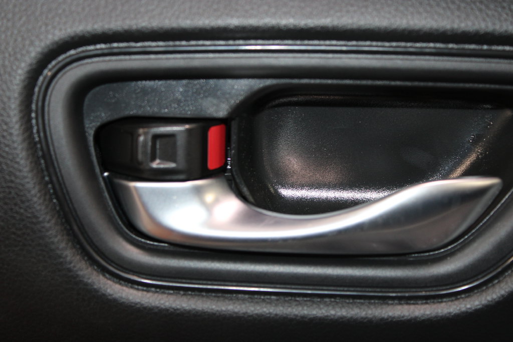 Used 2026 Honda HR-V LX image 18