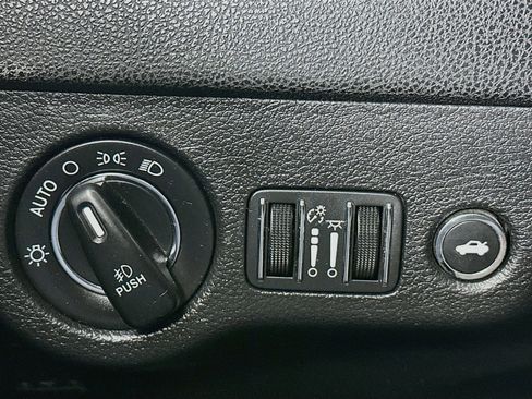 Used 2021 Chrysler 300 S RWD image 16