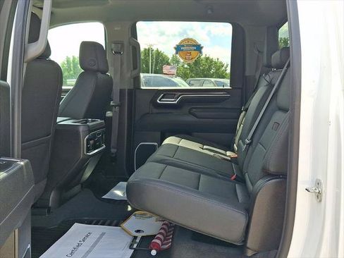 Used 2026 Chevrolet Silverado 2500 LTZ w/ LTZ Plus Package AWD/4WD image 11
