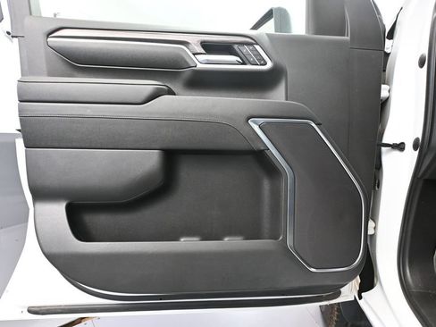 Used 2024 Chevrolet Silverado 2500 LTZ AWD/4WD image 22