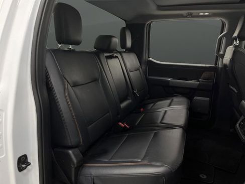 Used 2025 Ford F350 Lariat w/ Black Appearance Package image 35