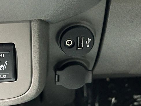 Used 2021 Nissan Frontier SV AWD/4WD image 32