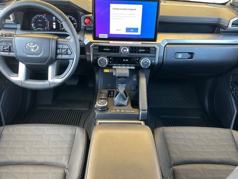 New 2026 Toyota 4Runner TRD Off-Road Premium AWD/4WD image 15