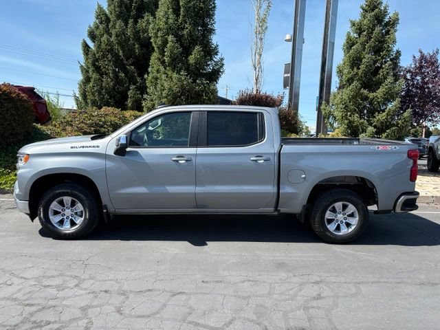 Used 2026 Chevrolet Silverado 1500 LT AWD/4WD image 3