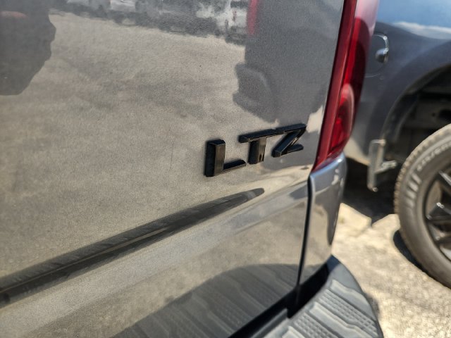 Used 2020 Chevrolet Silverado 1500 LTZ w/ LTZ Texas Edition RWD image 8
